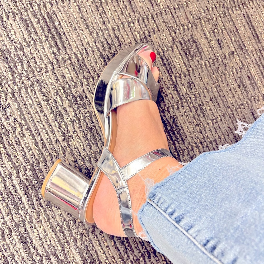 Meet your Posher, Di